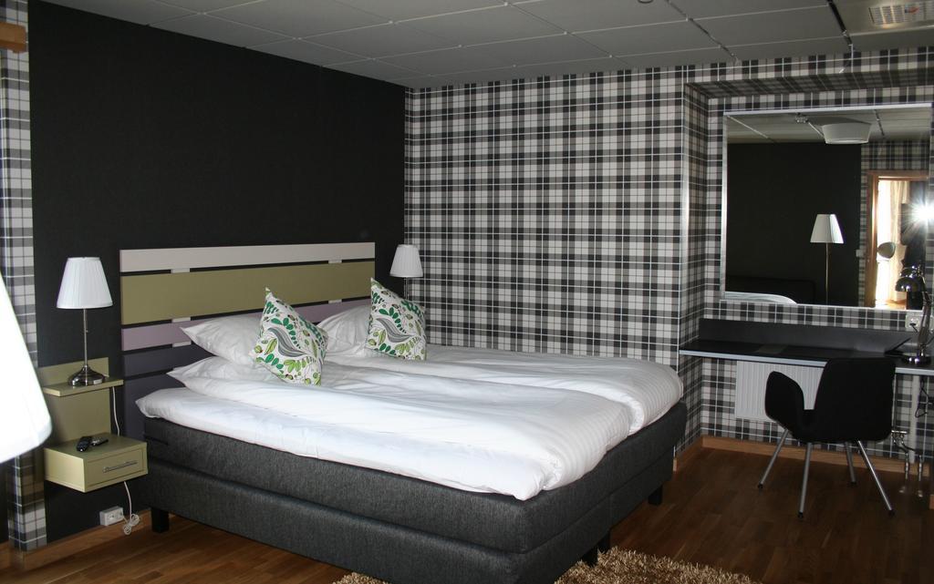 Home Hotel Bristol Arvika Zimmer foto